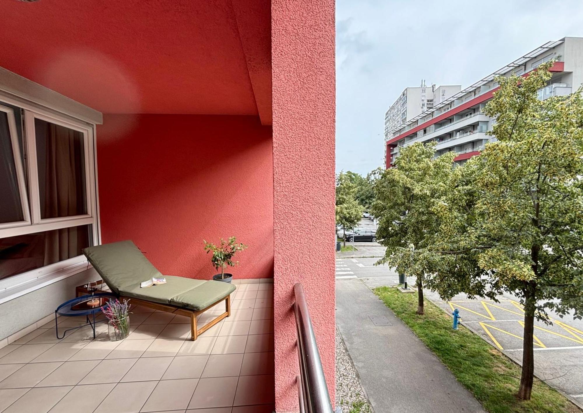 Terrace Bliss Apartment With Free Garage Zagreb Luaran gambar